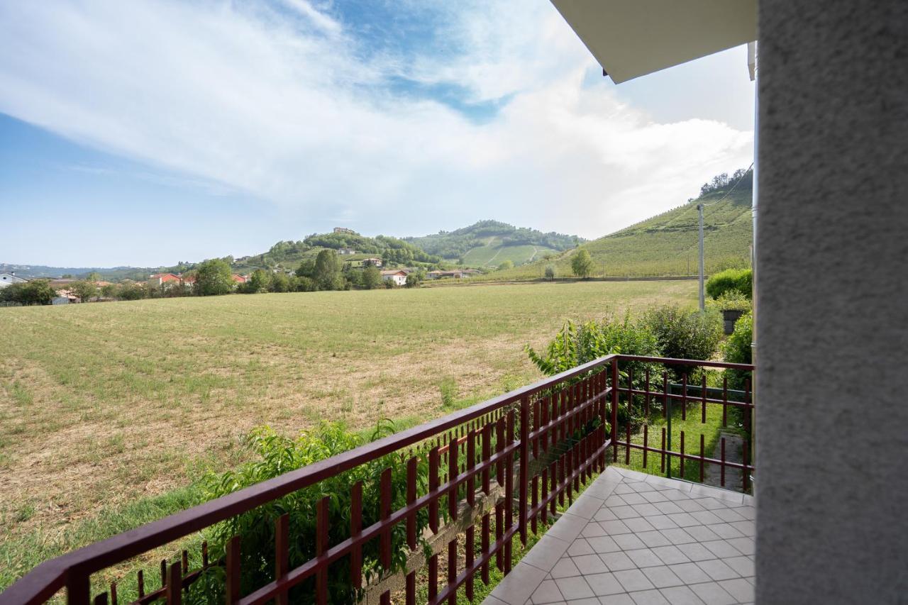 Private Parking, With Hill View Apartment Alba  Exterior photo