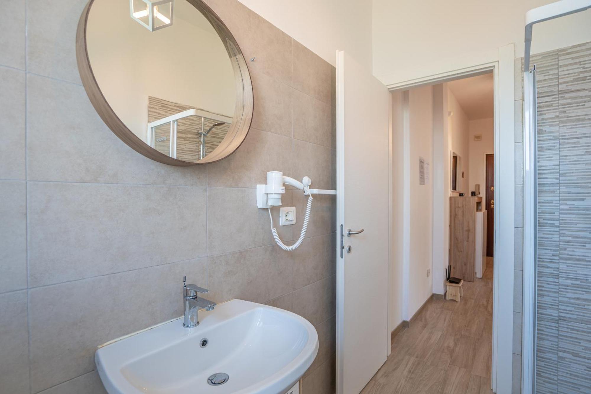 Private Parking, With Hill View Apartment Alba  Exterior photo